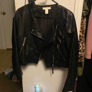 Cropped Faux leather Womens moto jacket